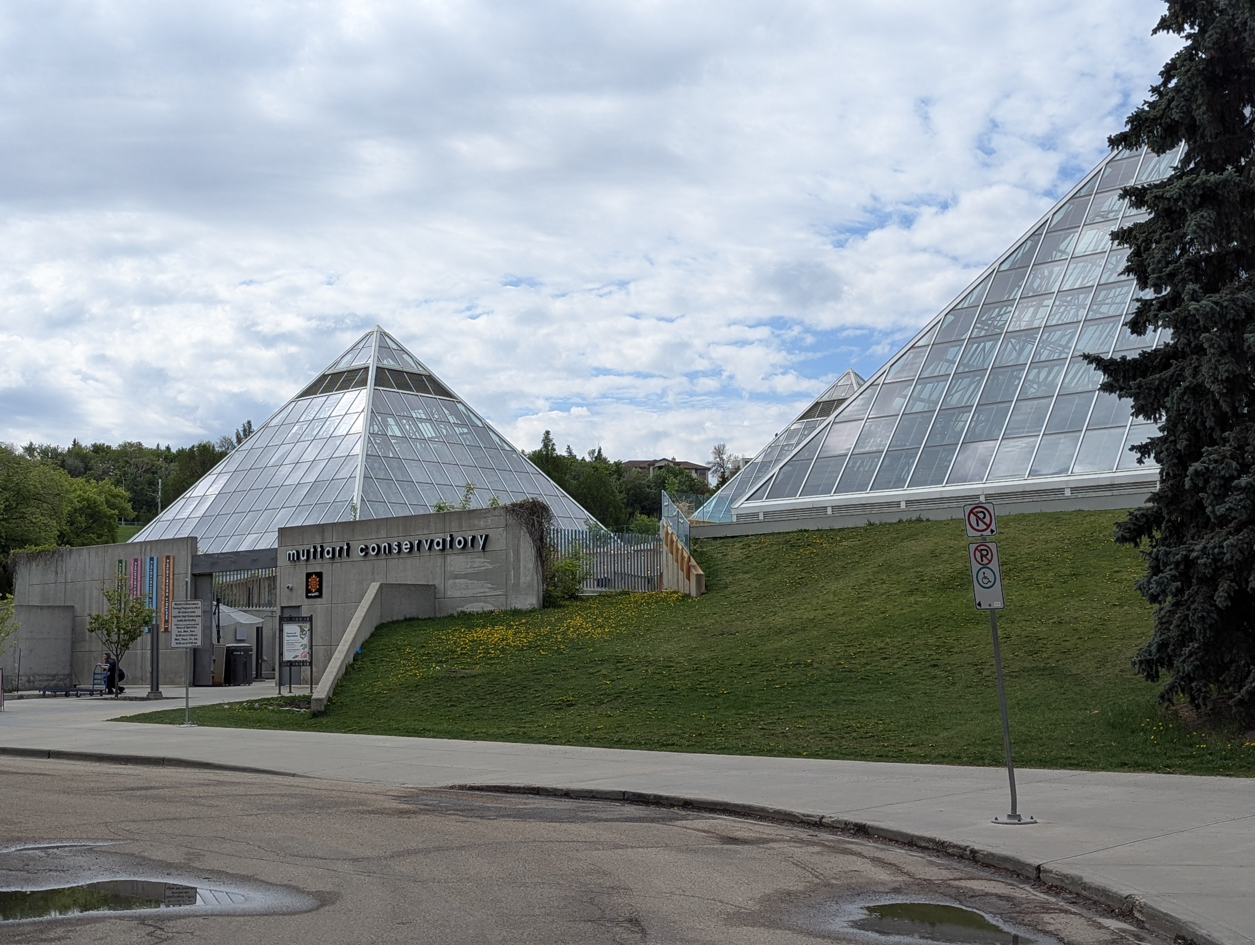 Birthday Trip to Canada, Edmonton, Pyramids, Muttart Observatory